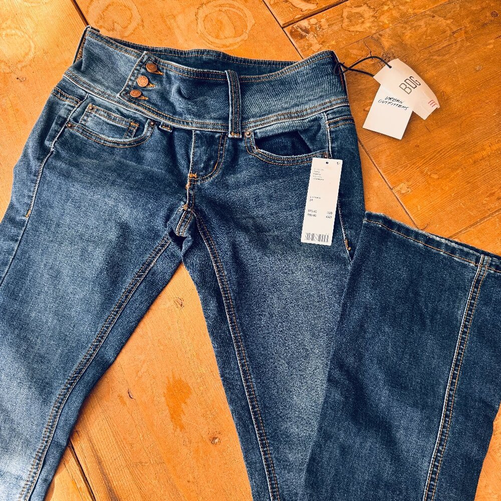 BDG Urban Outfitters low-rise, slim-fit, flare jeans in dark wash